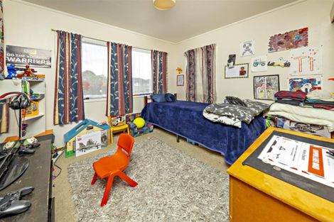 Photo of property in 13 Tilbrook Place, Papakura, 2110