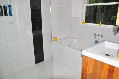 Photo of property in 418 Pahiatua Aokautere Road, Aokautere, Palmerston North, 4471