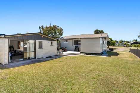 Photo of property in 21 Given Grove, Pauanui, Hikuai, 3579