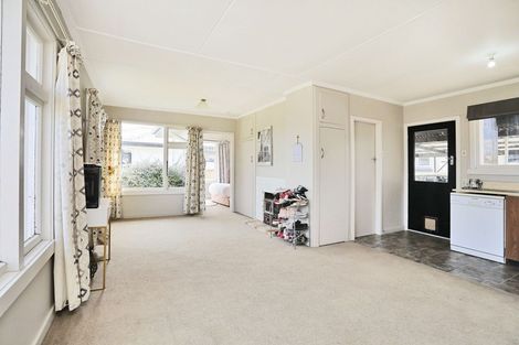 Photo of property in 66 Bullar Street, Grasmere, Invercargill, 9810