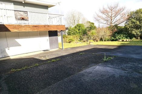 Photo of property in 11 William Souter Street, Forrest Hill, Auckland, 0620