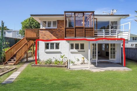 Photo of property in 4 Montgomery Avenue, Belmont, Auckland, 0622