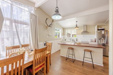 Photo of property in 128 Mount Herbert Road, Waipukurau, 4200