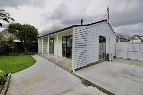 Photo of property in 8 Lane Place, Awapuni, Palmerston North, 4412