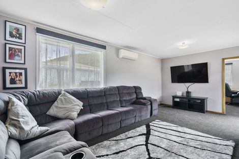 Photo of property in 51 Parenga Street, Wainuiomata, Lower Hutt, 5014