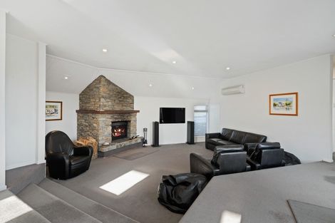 Photo of property in 15 Rowan Court, Wanaka, 9305