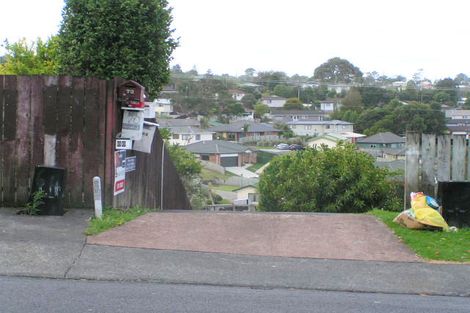 Photo of property in 76 Gallony Avenue, Massey, Auckland, 0614