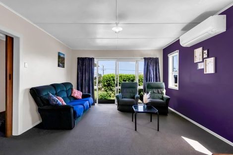Photo of property in 283 Frankley Road, Ferndale, New Plymouth, 4310