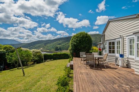 Photo of property in 13e Main Rd Havelock, Havelock, 7100