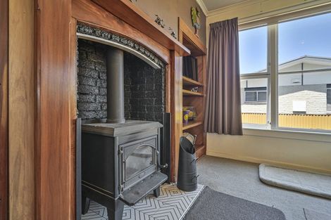 Photo of property in 311 Fenwick Street, Mayfair, Hastings, 4122