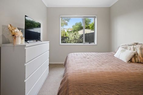 Photo of property in 23 Ina Ville Drive, Pukekohe, 2120