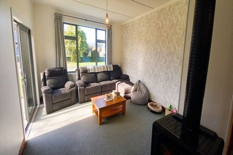 Photo of property in 6 Half Mile Road, Tuatapere, 9620