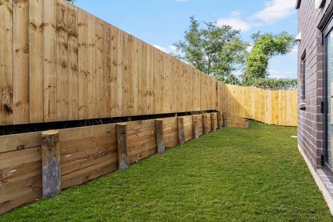 Photo of property in 4d Fields Road, Manurewa, Auckland, 2102