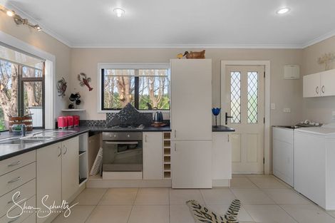 Photo of property in 800 Bickerstaffe Road, Maungaturoto, 0587