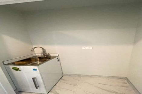 Photo of property in 5/51 Wharf Road, Te Atatu Peninsula, Auckland, 0610