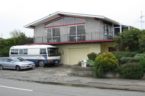 Photo of property in 71 Point Road, Monaco, Nelson, 7011