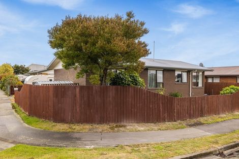 Photo of property in 2/43 Brixton Street, Islington, Christchurch, 8042