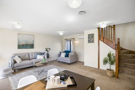 Photo of property in 9/17 Randwick Crescent, Moera, Lower Hutt, 5010