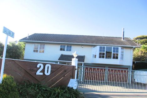 Photo of property in 20 Burdendale Grove, Churton Park, Wellington, 6037