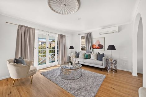 Photo of property in 2/35a Woodglen Road, Glen Eden, Auckland, 0602
