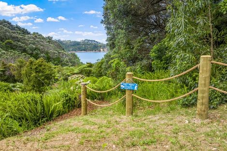 Photo of property in 21 Ocean View Road, Hatfields Beach, Orewa, 0931