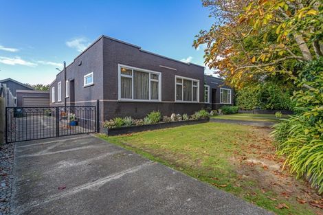 Photo of property in 10 Trent Avenue, Hokowhitu, Palmerston North, 4410