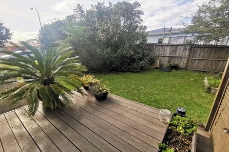 Photo of property in 1/12 Halsey Road, Manurewa, Auckland, 2102