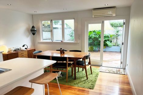 Photo of property in 22 Konini Street, Eastbourne, Lower Hutt, 5013
