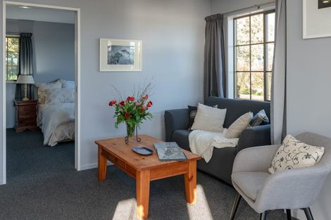 Photo of property in 18 Beach Road, Paekakariki, 5034