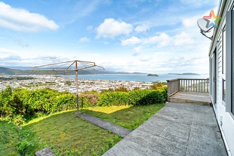 Photo of property in 5/30 London Road, Korokoro, Lower Hutt, 5012