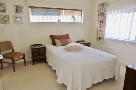 Photo of property in Redwood Village, 4/42 Main Road, Tawa, Wellington, 5028