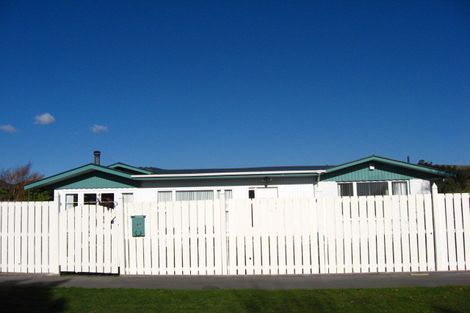 Photo of property in 37 Hurunui Street, Cracroft, Christchurch, 8025