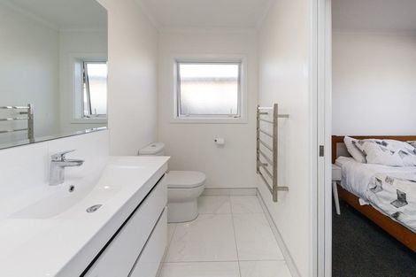 Photo of property in 98 Ferguson Street, West End, Palmerston North, 4412