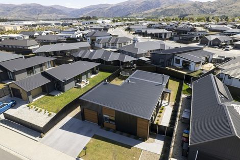 Photo of property in 10 Dawkins Street, Cromwell, 9310