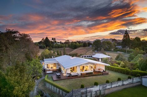 Photo of property in 55 Puflett Road, Havelock North, 4130