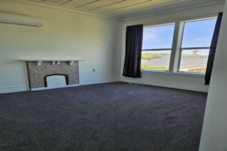 Photo of property in 16a-b Johnston Street, Gore, 9710