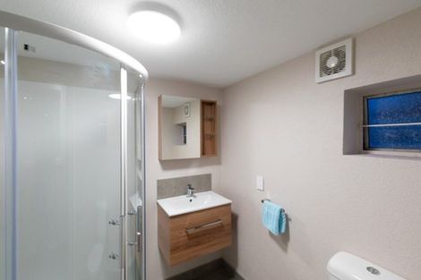 Photo of property in 89 Avonhead Road, Avonhead, Christchurch, 8042