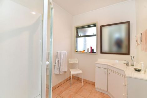 Photo of property in 1/214 Parkhurst Road, Parakai, 0830