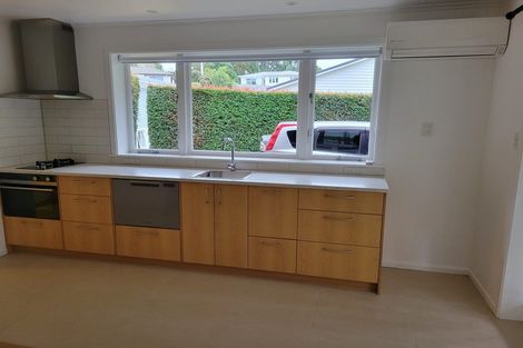 Photo of property in 25 Mcclintock Road, Massey, Auckland, 0614