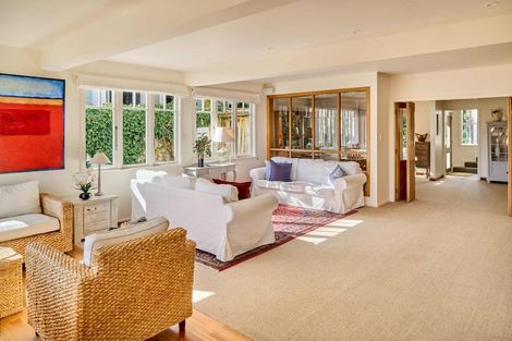 Photo of property in 10 Tui Road, Days Bay, Lower Hutt, 5013