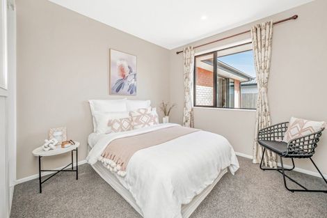 Photo of property in 17 Exeter Lane, Rolleston, 7614