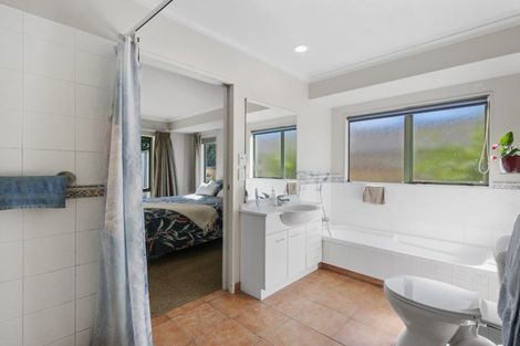 Photo of property in 3 Peregrine Place, Welcome Bay, Tauranga, 3112