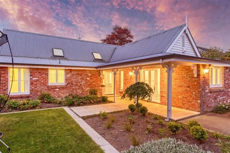 Photo of property in 40 Weka Street, Fendalton, Christchurch, 8041