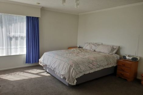 Photo of property in 24 High Street South, Eltham, 4322