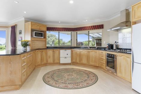 Photo of property in 726 Inland Road, Helensville, 0875