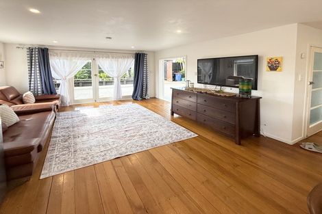 Photo of property in 84 Salisbury Road, Birkdale, Auckland, 0626