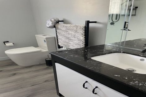 Photo of property in 177 Dickson Road, Papamoa Beach, Papamoa, 3118