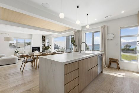 Photo of property in 75 Dundas Street, Seatoun, Wellington, 6022