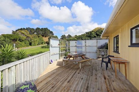 Photo of property in 1 Mchardy Place, Glenfield, Auckland, 0627
