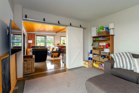 Photo of property in 49 Downs Road, Geraldine, 7991